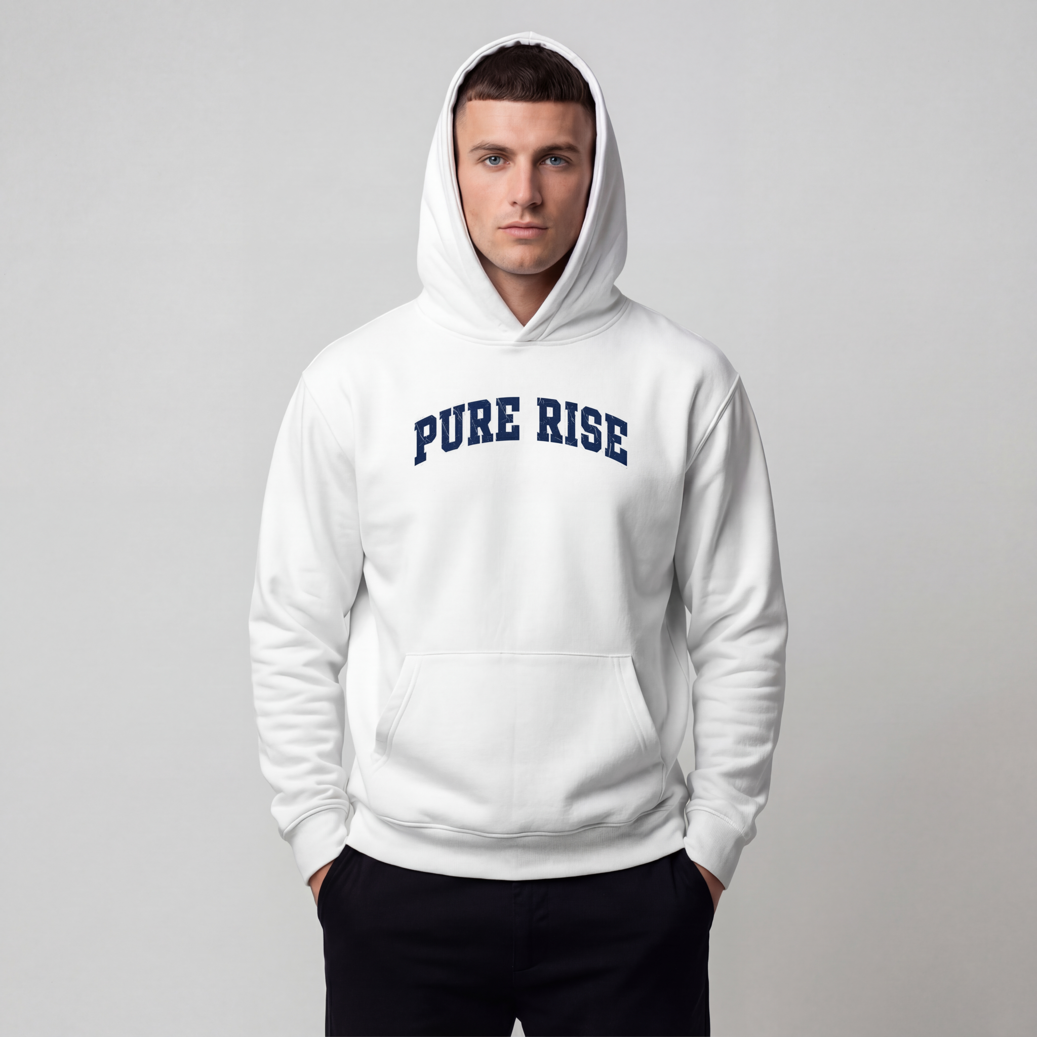 Weißer UPRIZN Oversize Hoodie – Vorderansicht